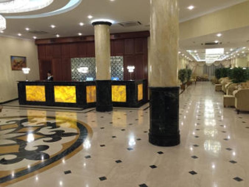 Ramada By Wyndham Almaty Hotel Buitenkant foto
